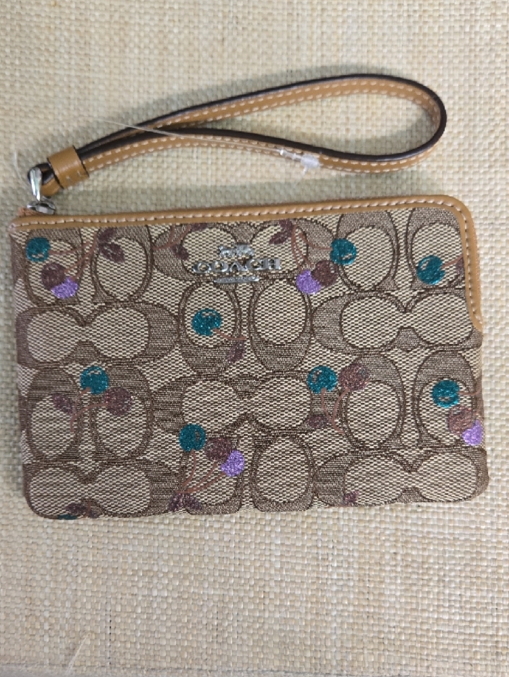 NWOT Coach Tan Signature Canvas Wristlet with Teal & Lilac Glitter Dots - Picture 5 of 5